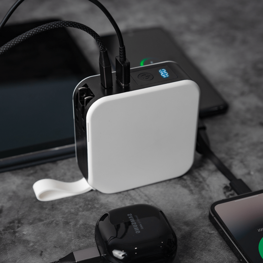 5 in 1 10000mAh Universal Travel Power Bank Adapter