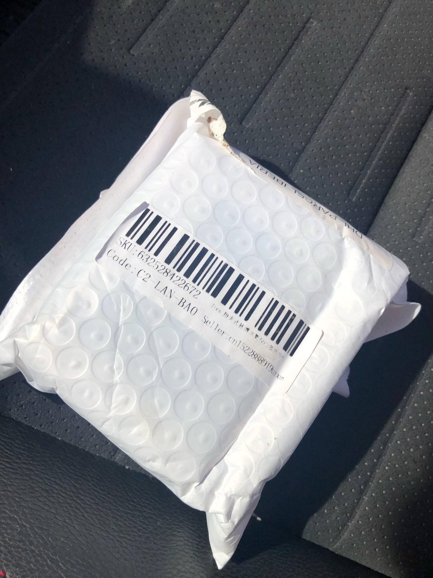 Boxym Yonker Medical Finger Pulse Oximeter